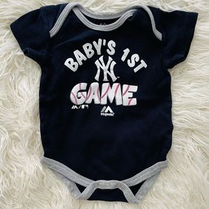 NWOT Baby Yankee Onesie 6/9 Months